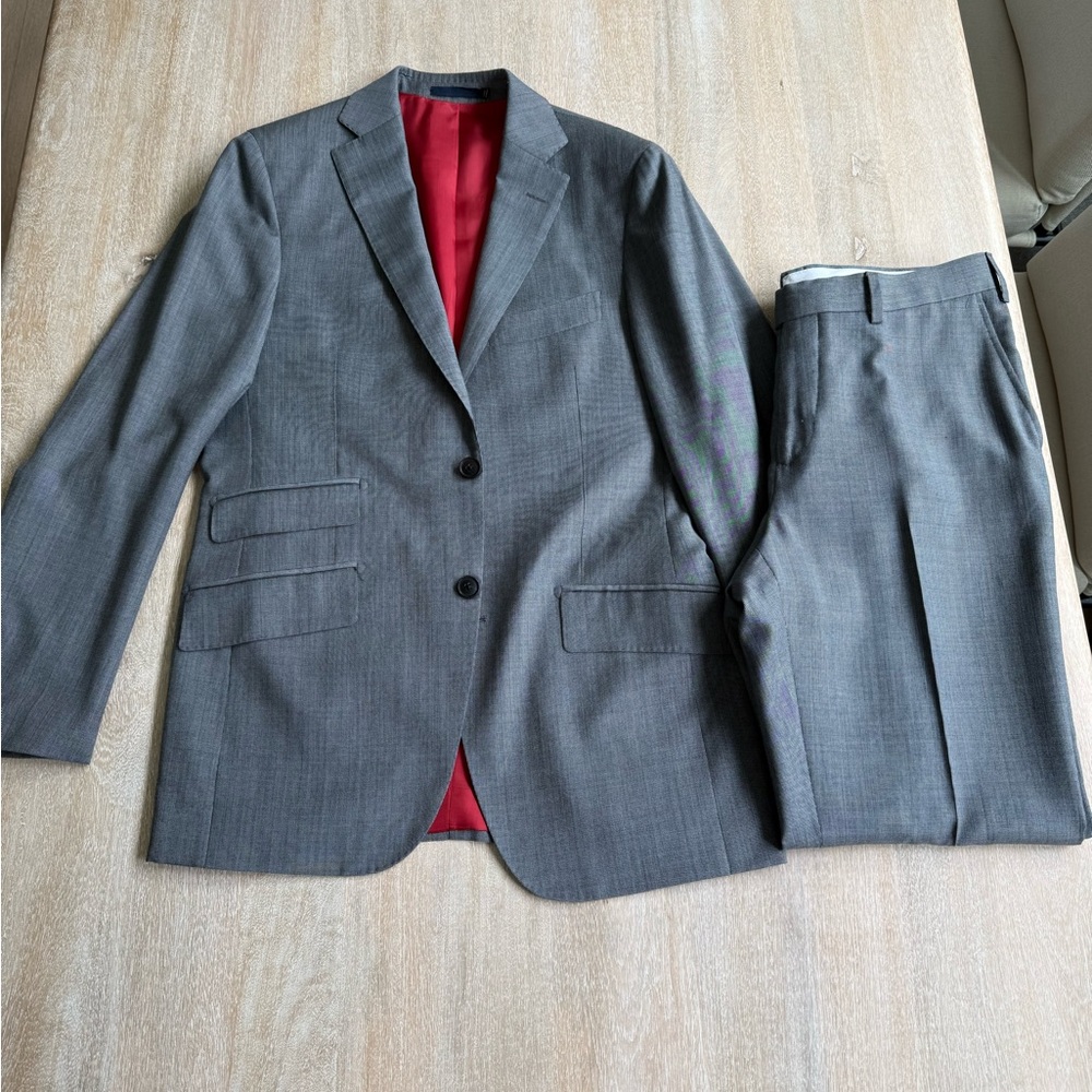 Suitsupply Sienna Suit